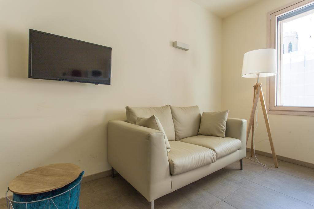 Apartment Erik Langer Pedrocchi *
